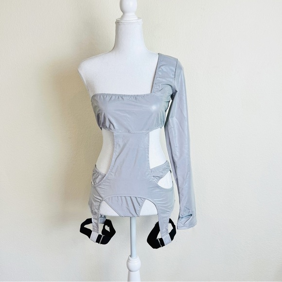NWT Dolls Kill Reflective Strappy Cutout Garter Bodysuit With Panty Rave Set - Picture 3 of 13